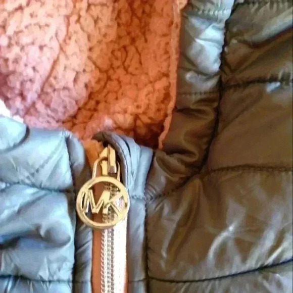 Micheal Kors Girls Coat - Picture 3 of 6